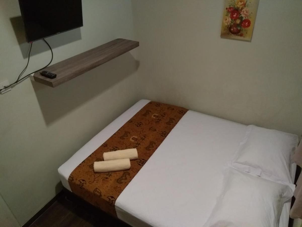 Omah Ngadiwinatan Syariah Appartement Jogjakarta Buitenkant foto